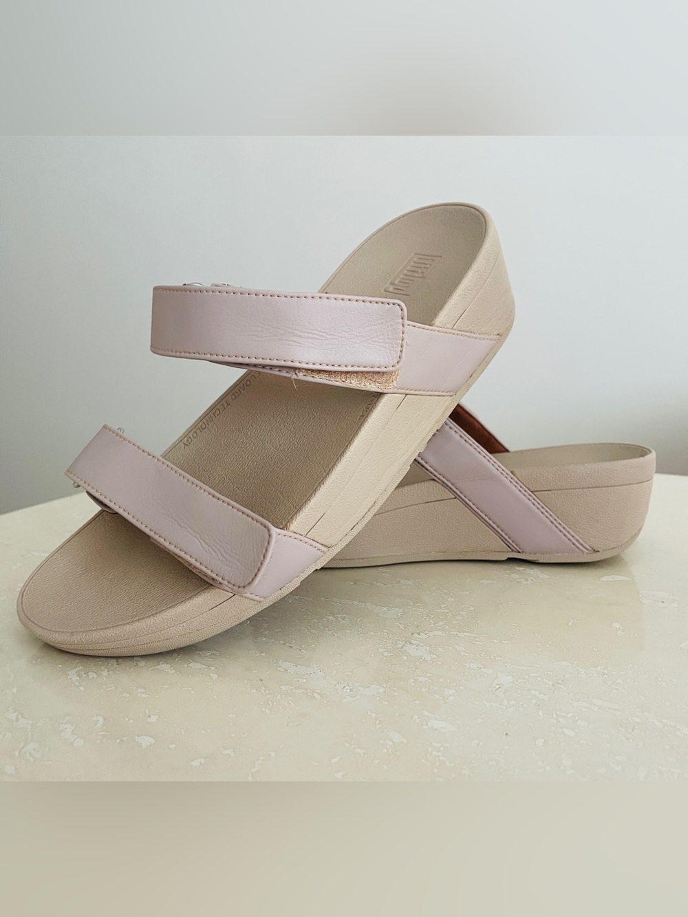 Fit Flop Light Pink Women’s Adjustable Two-Strap Slide Sandals 6